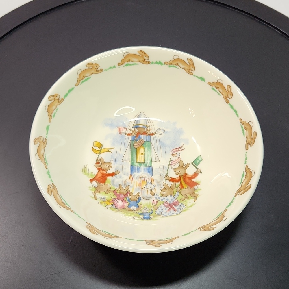 Bunnykins Breakfast Trio - Plate, Bowl, Cup (different patterns) - Picture 6 of 14